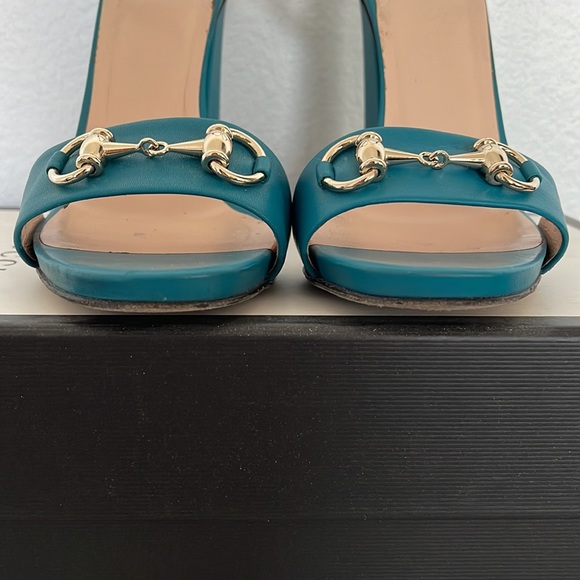 Gucci leather high heel sandals. In very good condition. - Picture 6 of 8